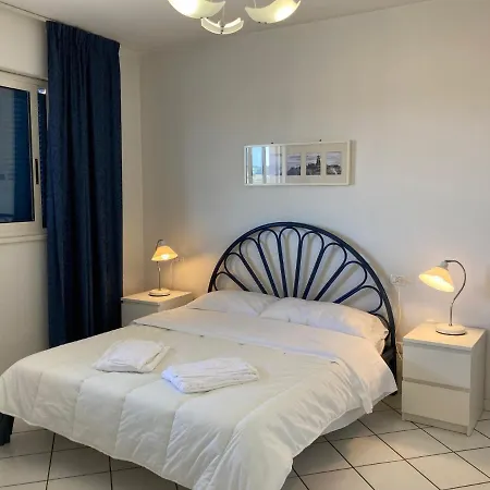 Su Paradiso Azzurro * Porto Recanati