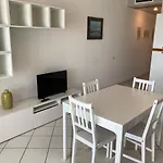 Su Paradiso Azzurro *