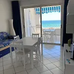 Su Paradiso Azzurro