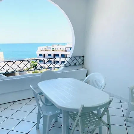 Su Paradiso Azzurro *