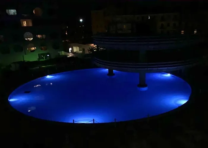 Su Paradiso Azzurro شقة بورتو ريكاناتي